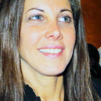 Vivian Perrelli